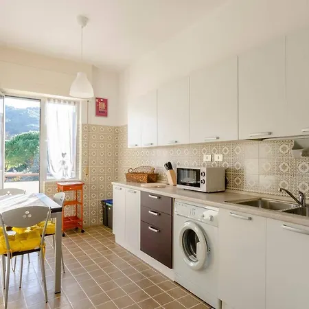 Lägenhet Altido Sweet Apt With A Lovely View, Near Golf Rapallo *
